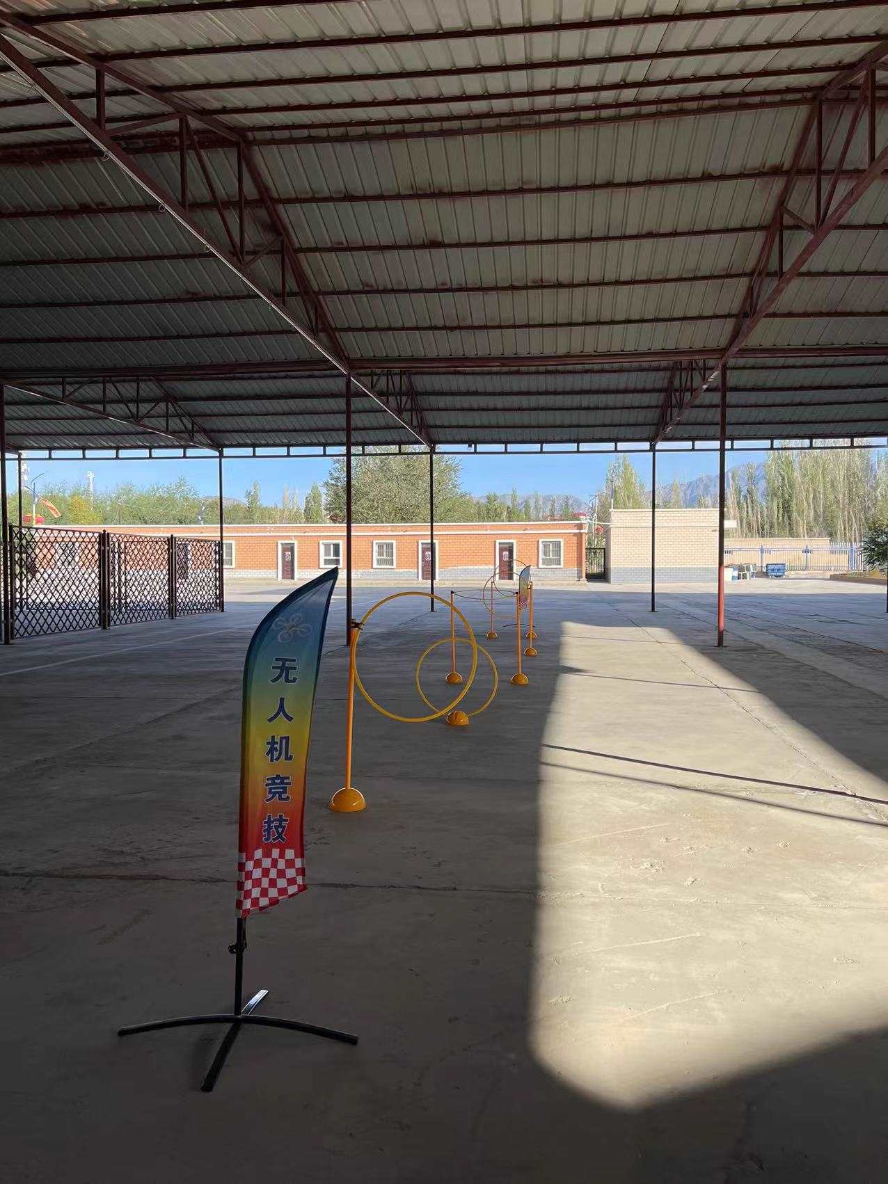 新疆保華潤天航空青少年無人機培訓日常