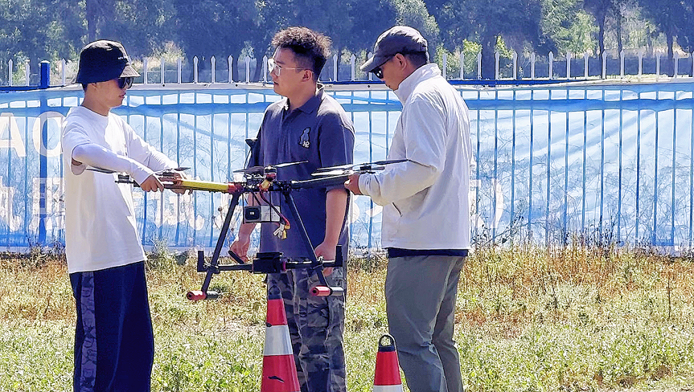 從飛行操作到教育培訓:CAAC執照在無人機行業的全方位應用-新疆保華潤天航空